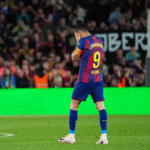 برشلونة-يقسو-على-بيتيس-بثلاثية-وليفاندوفسكي-يغادر-الملعب-باكيا.png