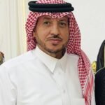 عين-على-الحرب-وعين-على-الشعب.jpeg